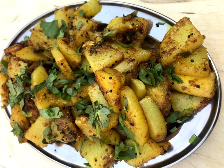 Sliced Potato Curry
